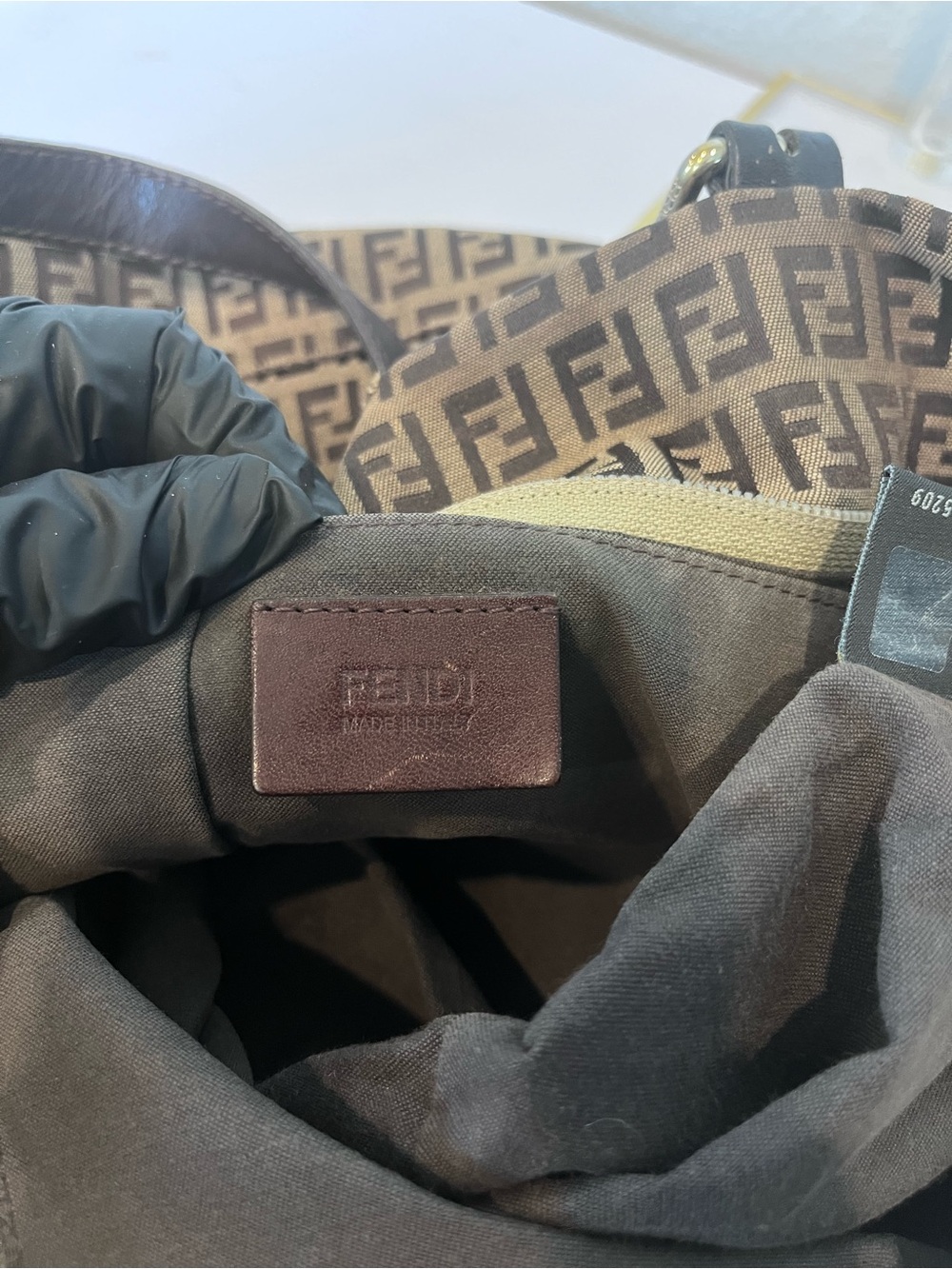 FENDI ZUCCHINO MONOGRAM CANVAS HANDBAG - Picture 4 of 12